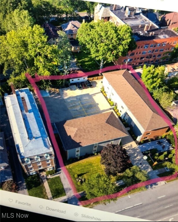 Building Photo - 10530 Clifton Blvd