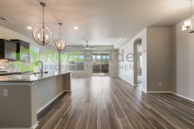 Building Photo - CALL US TODAY AT (505) 808-6467 TO SCHEDUL...
