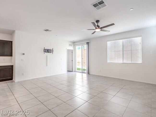 Building Photo - 6130 Sinks Canyon Ave