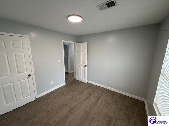 Building Photo - 111 Norwood Dr