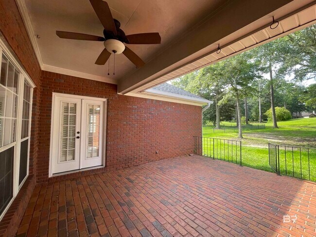 Building Photo - 30442 Middle Creek Cir