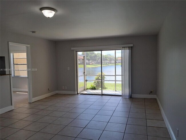 Building Photo - 3711 NW 95th Terrace