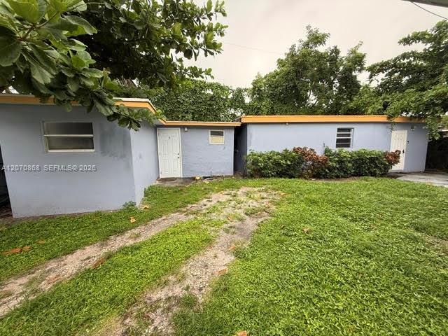 Building Photo - 1060 NW 116th St
