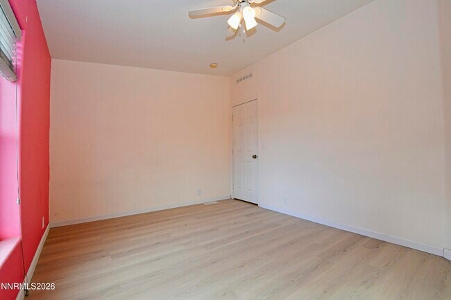 Building Photo - 10740 Geurts Ln