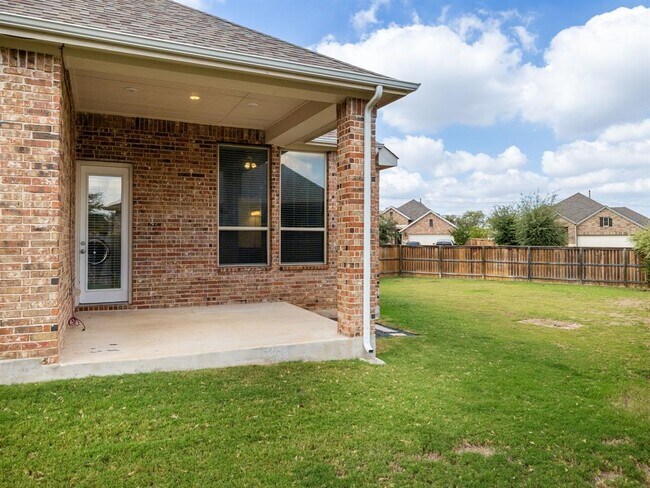 Building Photo - 2958 Diego Dr