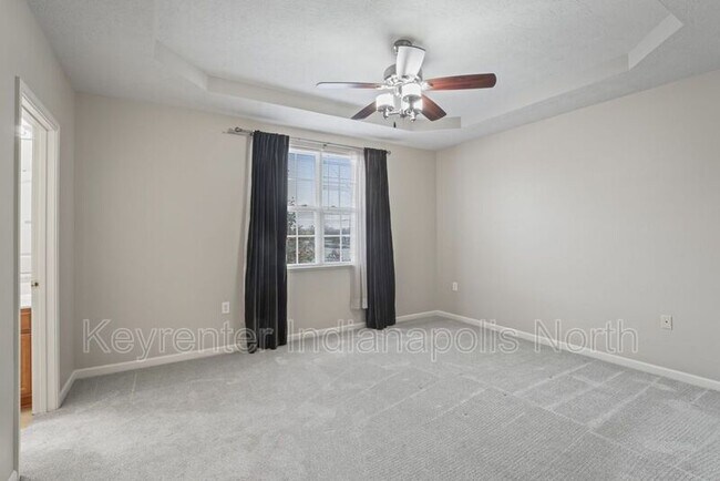 Building Photo - 16355 Meadowlands Ln