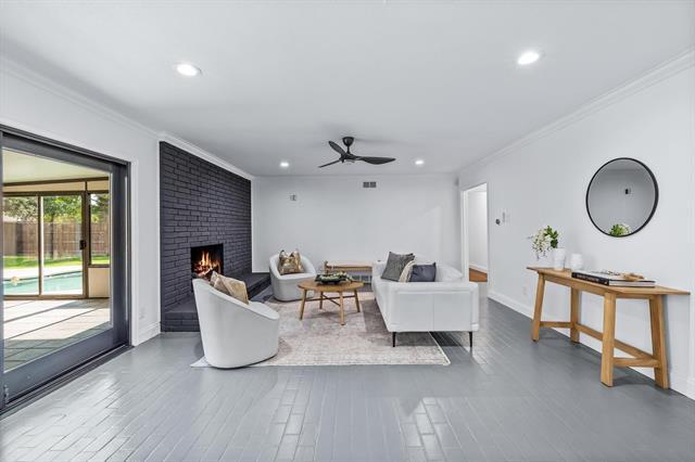 Building Photo - 7629 Spring Valley Rd