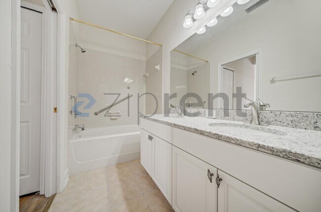 Building Photo - 3177 Toscana Cir
