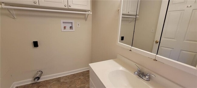 Building Photo - 5228 Central Church Rd