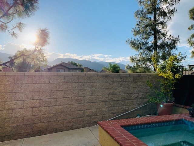 Building Photo - 973 Naples Dr