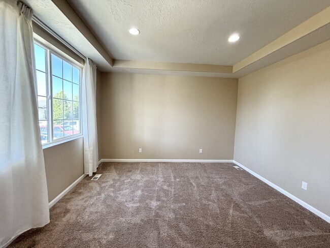 Building Photo - 3859 W Young Lucerne Cir