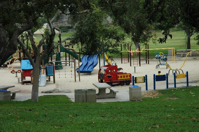 Nearby Valley Park - 2411 Prospect Ave