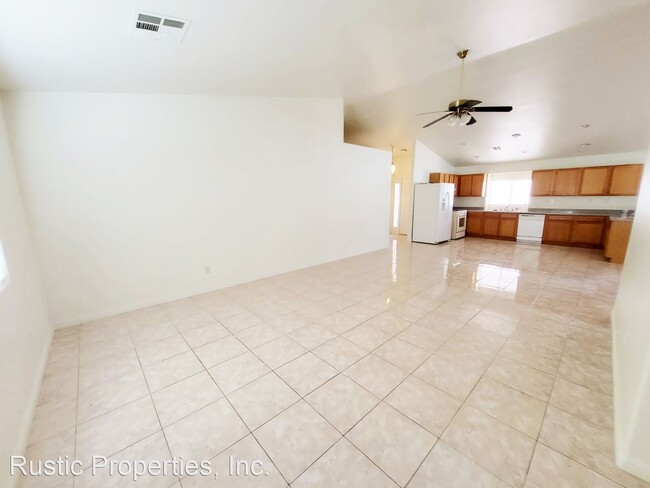 Building Photo - 3 br, 2 bath House - 1554 N. Christy Lane