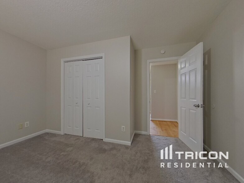Building Photo - 4161 Saddle Horn Dr