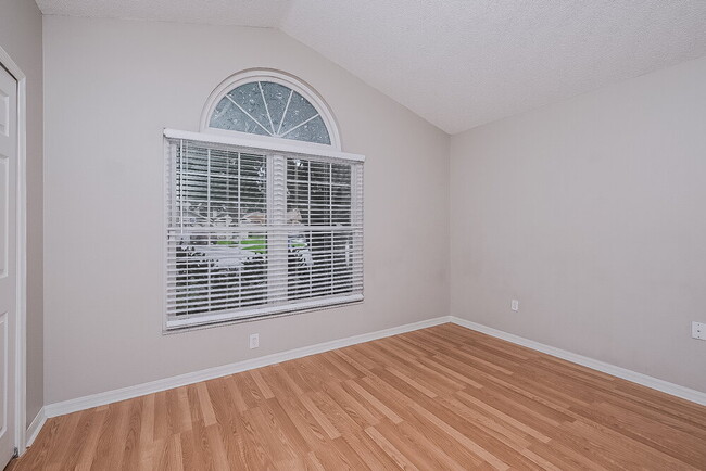 Building Photo - 1808 Rudder Dr