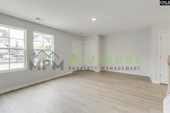 Building Photo - 3068 Harborview Dr