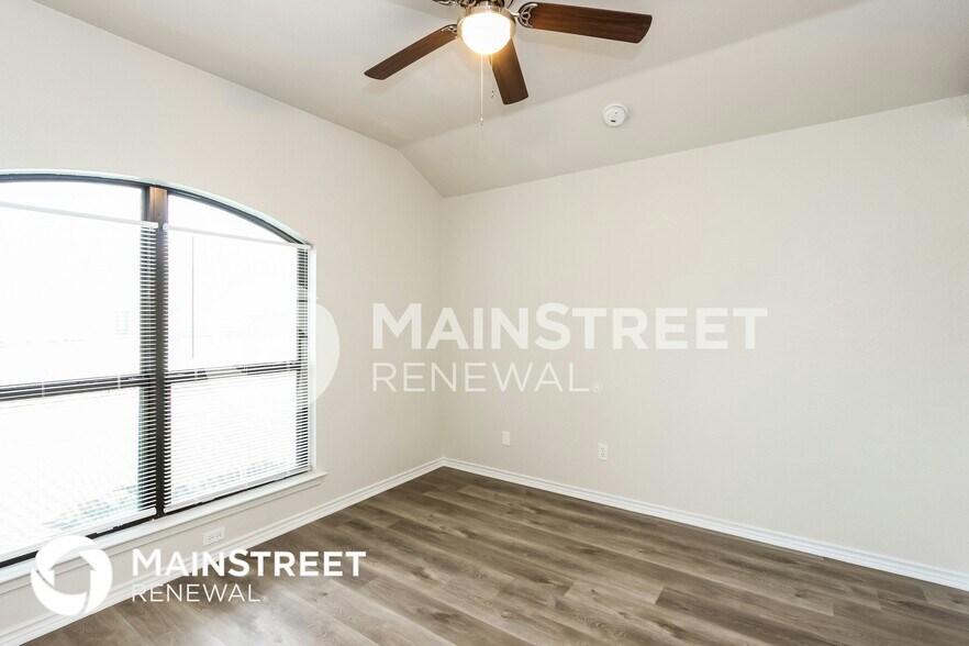 Building Photo - 9214 Chimneywood Dr