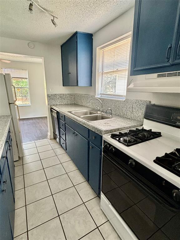 Building Photo - 1205 Olander St