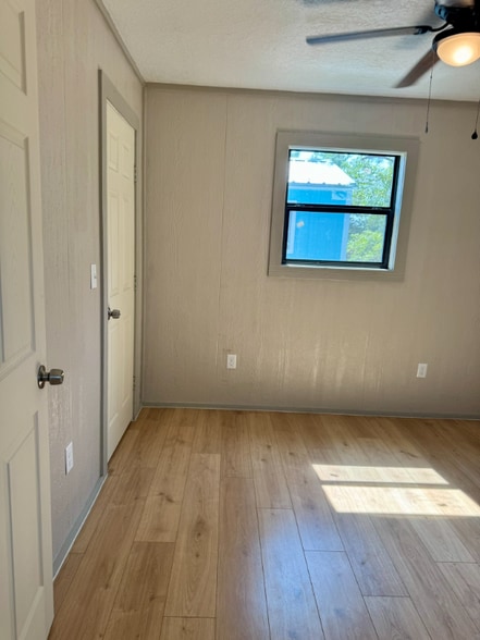 Building Photo - 186 Lighthouse Lp