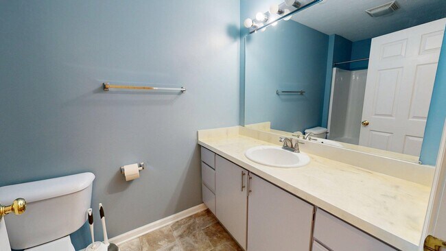 Building Photo - 1265 Millbrook Trail