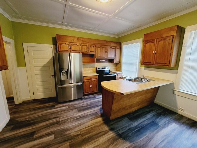 Building Photo - Updated 2-Bedroom 1-Bathroom Home for Rent Gastonia, NC