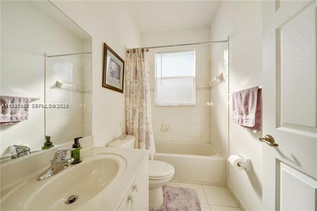 Building Photo - 5271 SW 141st Terrace