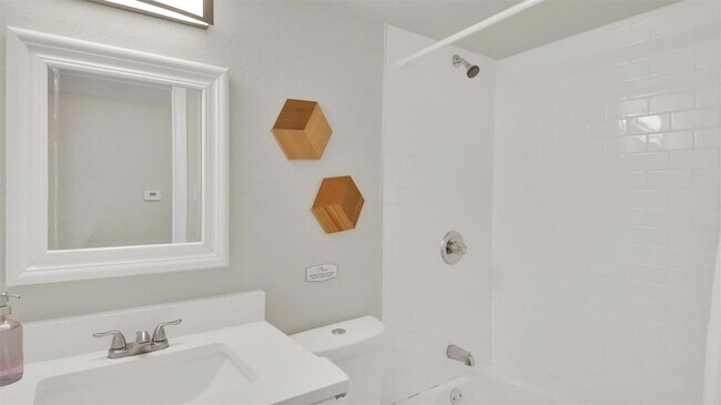 Building Photo - 4501 Speedway