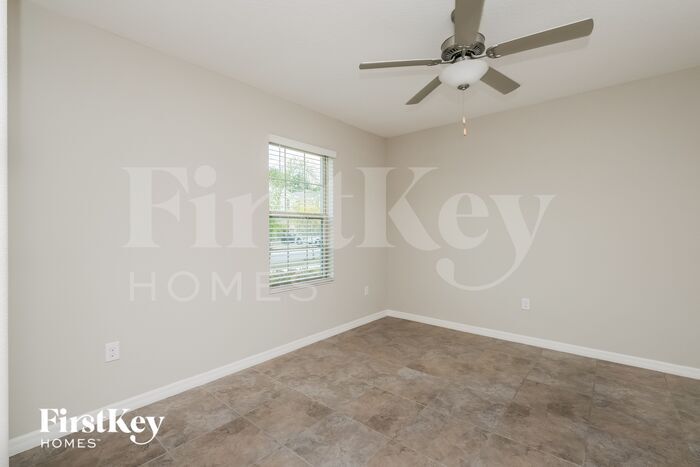 Building Photo - 10501 Fairy Moss Ln