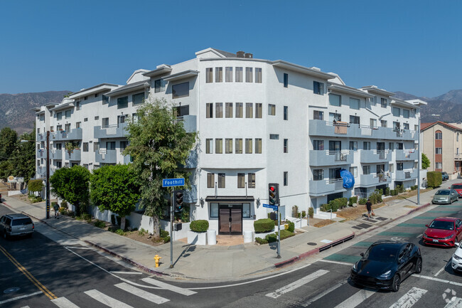 Building Photo - Sherman Grove Apartments