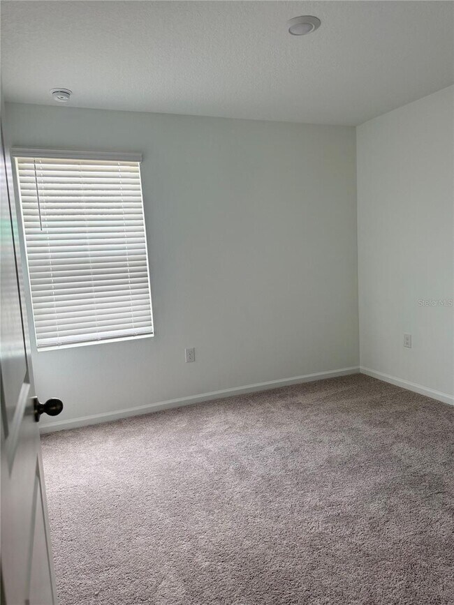 Building Photo - 3406 Vesara Dr