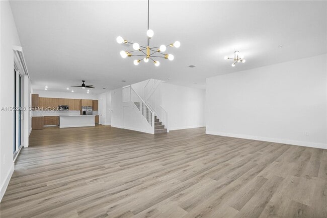 Building Photo - 4422 SW 122nd Ter