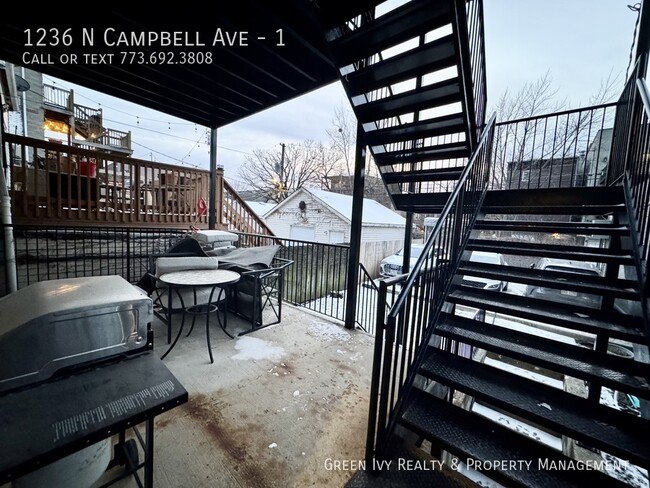 Building Photo - 2 Bed/2 Bath Condo in East Humboldt Park-G...