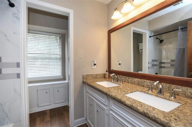 Building Photo - 2710 Timberjack Pl