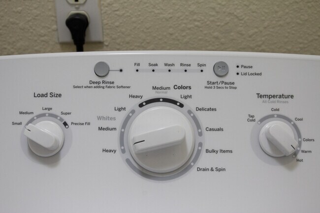 Building Photo - 18632 SW Bryant St