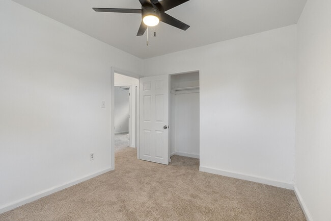 Building Photo - 18 John Collins Cir