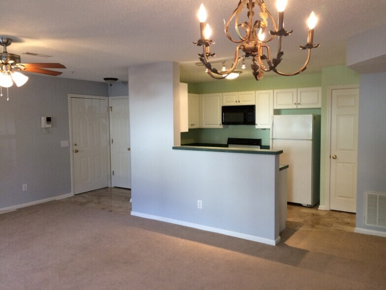 Building Photo - 3713 Morris Farm Dr