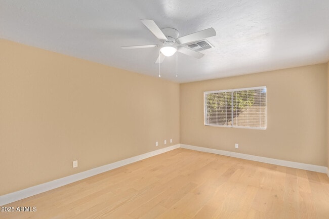 Building Photo - 15457 N 63rd St