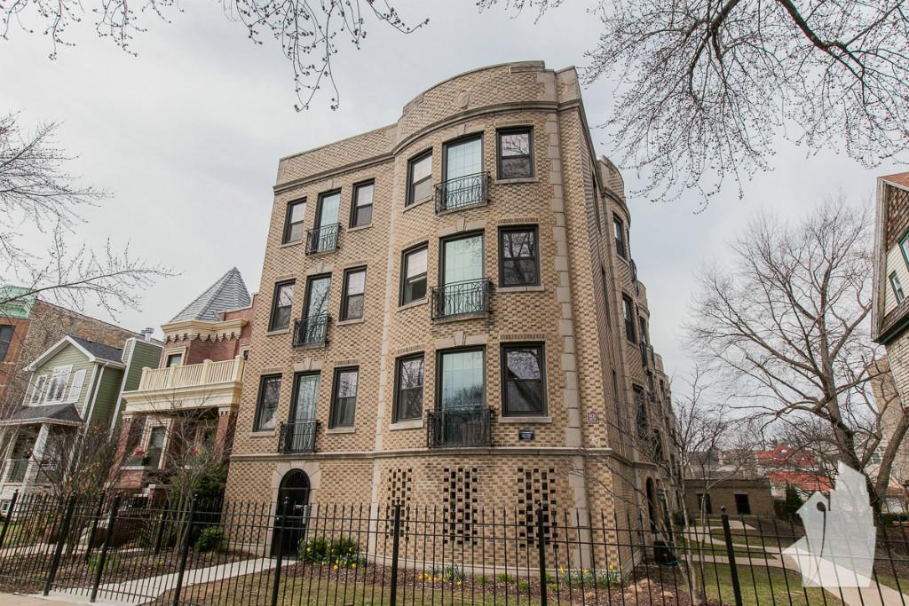 Building Photo - 4838 N Paulina St