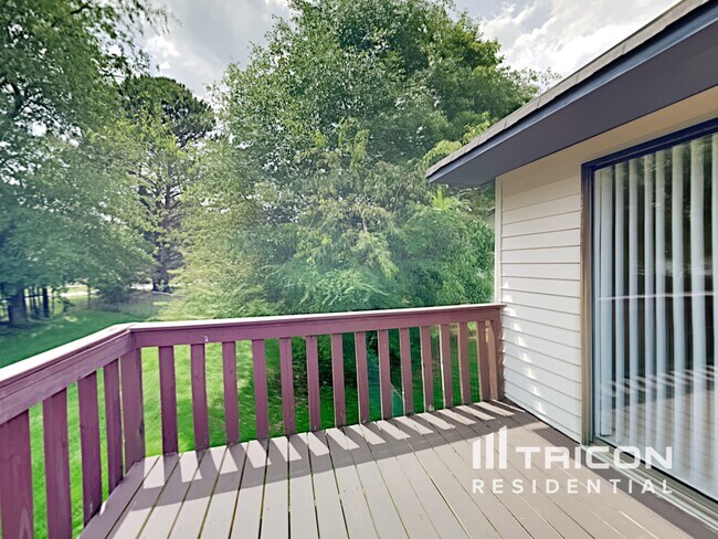 Building Photo - 2053 Stablewood Cove