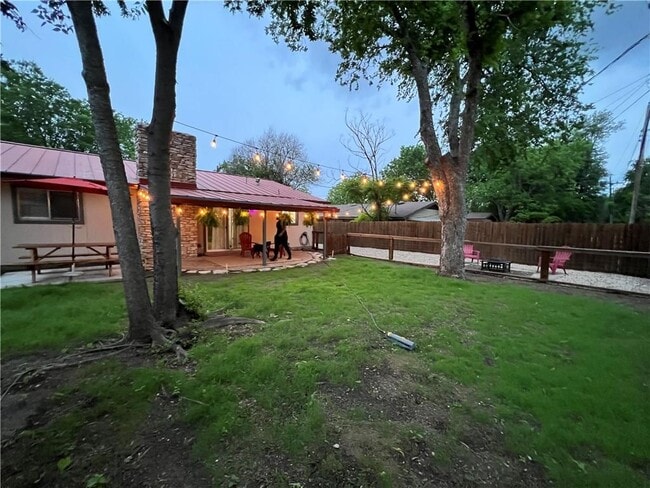 Building Photo - 3002 Susquehanna Ln