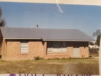 Building Photo - 1807 8th Ave