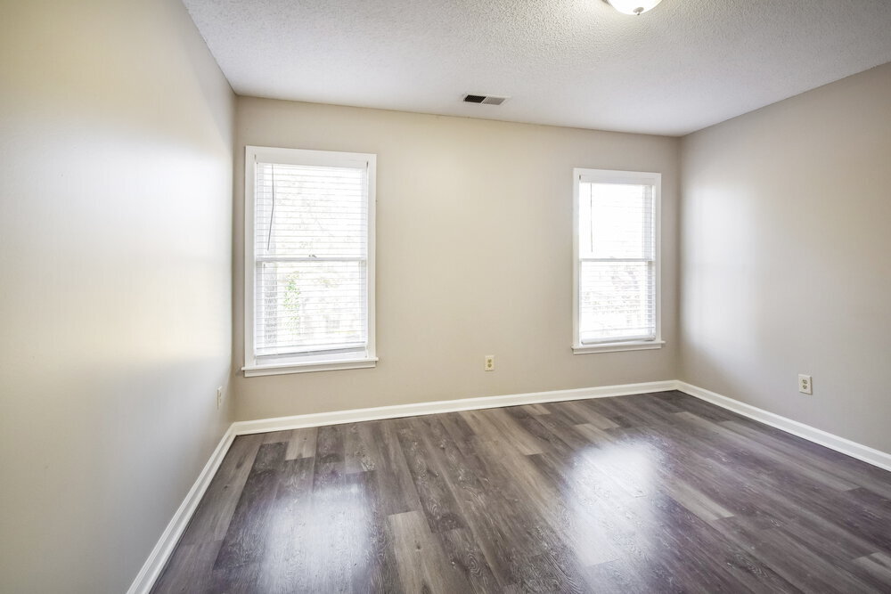 Building Photo - 2703 Misty Woods Cove N