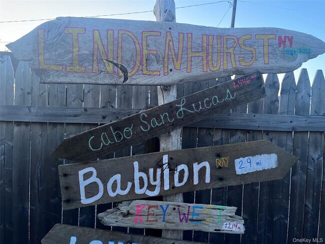 Building Photo - 800 S 6th St