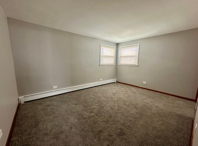 Building Photo - 11830 S Karlov Ave