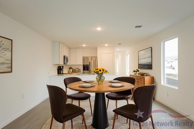 Building Photo - 8523 Logan Sapphire