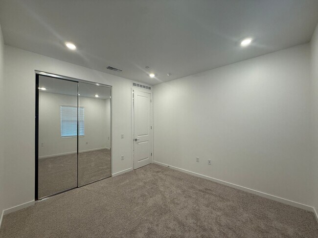 Building Photo - New Construction 4 bedroom