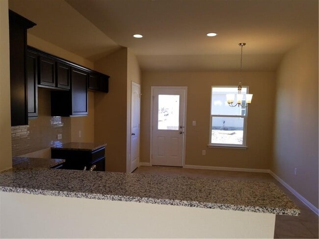 Building Photo - 10300 Hatton Ln