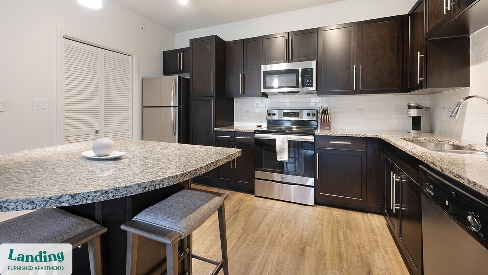 Building Photo - 12700 Ridgeline Blvd