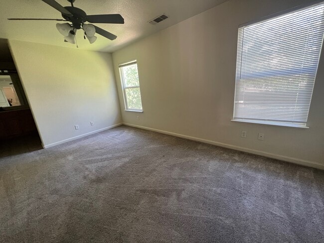 Building Photo - 1742 Shay Way