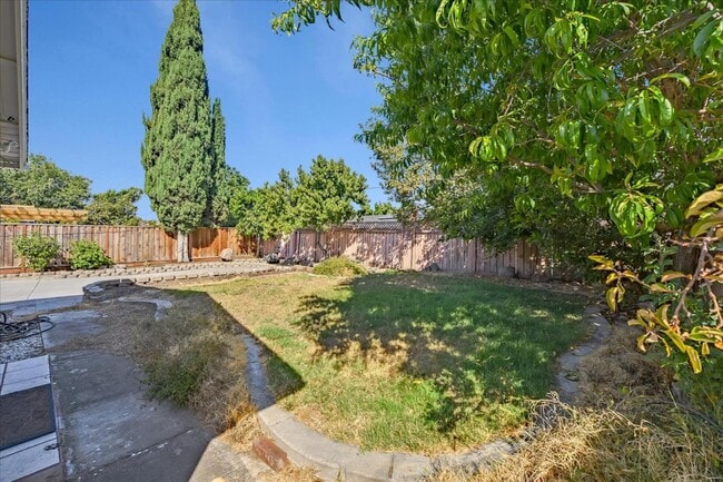 Building Photo - 2651 Poplarwood Way